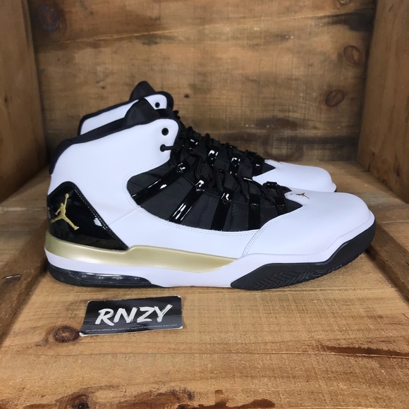Jordan Other - NEW Jordan Max Aura Metallic Gold